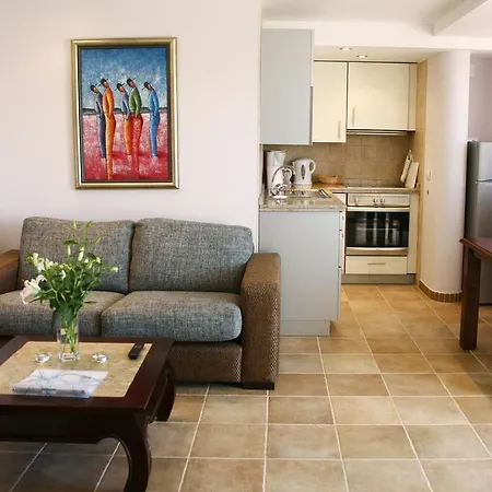 Akinon Aparthotel La Nucia